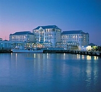 Table Bay bei Nacht